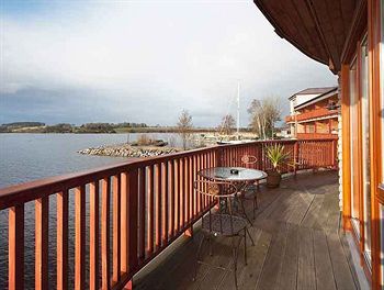 Wineport Glasson